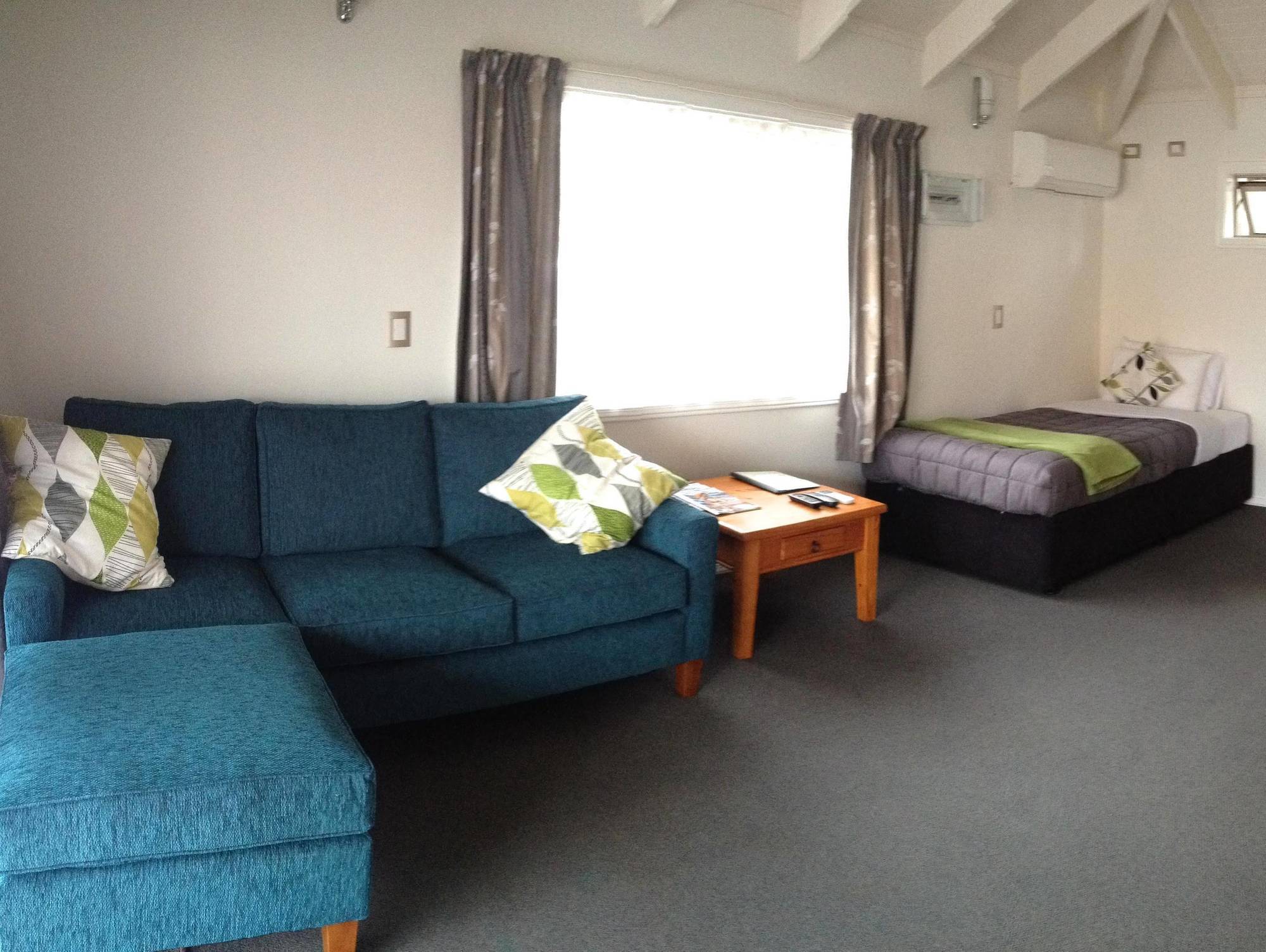 The Olive Motel Coromandel Exterior foto